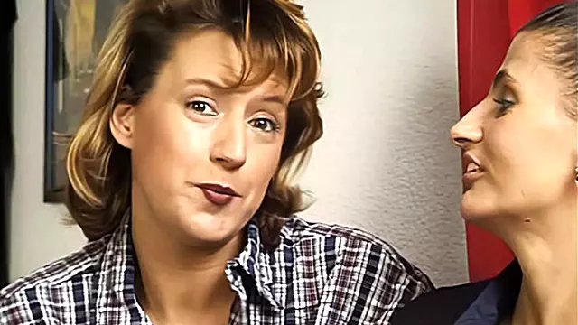 Anal Fisten, Arschvotze Anal, Anal Nahaufname, Doppel Faust, Doppel Milf, Hart, Reife Frau, Milf Hart Durchgefickt