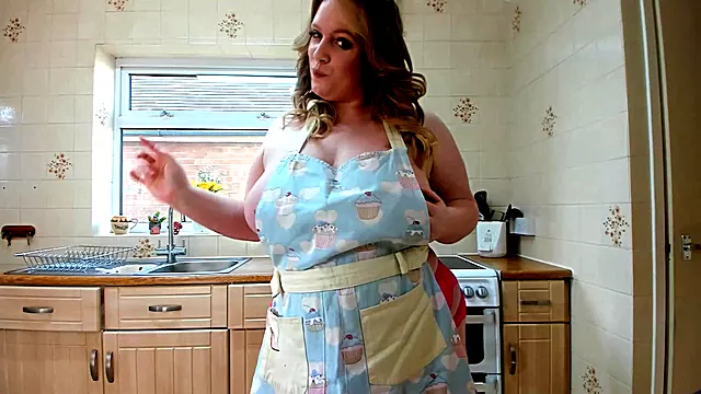 Julie Bliss - Pancake Day 101