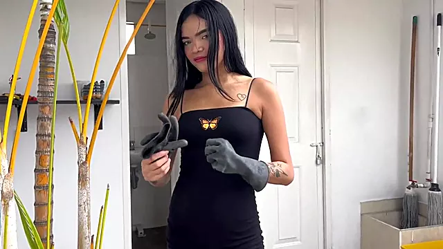 Excited Maid Masturbates With The Mop Sex Movies Featuring Pelaje Mix