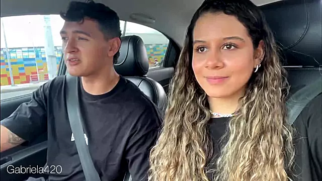 Amateur Kolombia, Sert Amatör, Zsyıf Esmer, Kıvırcık Saçlı, Amçiğ Şaçli, Çiplak Am, Kacasinin Yaninda