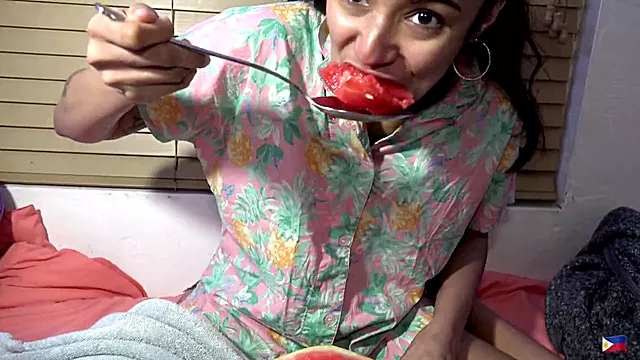 Hot Orang Asia, Asia Tua