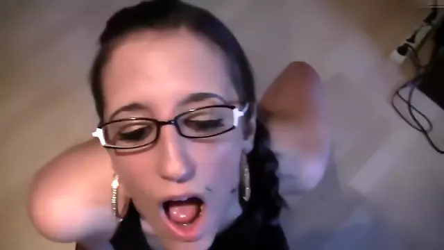 Deutsch Amateur, Jung Amateur, Brünette Teen, Deutsch Abspritzen, Teen Abspritzen, Deutsch Amateur Pov