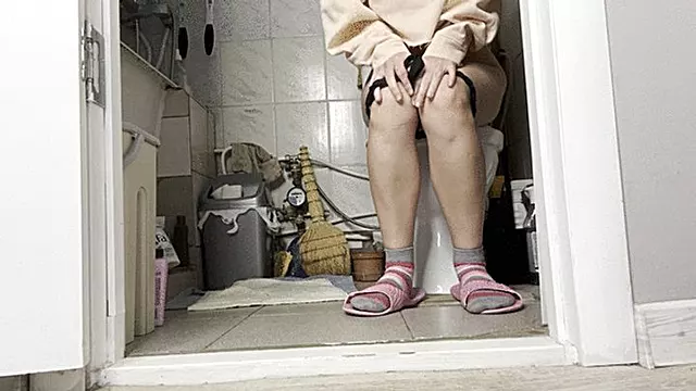 Kloputze, Femdom Toilette, Herrin Femdom, Fetisch Domination, Glamour Fetish, Fetisch Herrin
