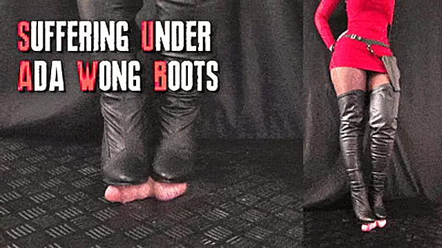Esmagado Bolas, Esmagando O Pênis Galo, Sapatos No Penis, Casal No Pau, Shoejob Com