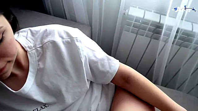 Roughly fucking tight ass instead of her boyfriend. Anal Creampie - Valeria Sladkih