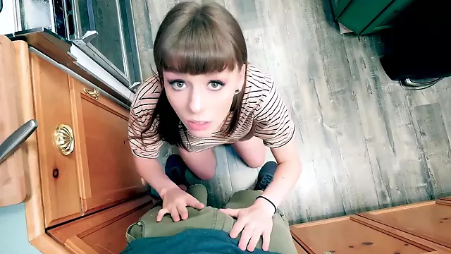 Veliki Kurac Mala Picka, Kurcem Na Lice, Obrazi Na Picki, Sperma Na Licu, Velike Sise Ipicke