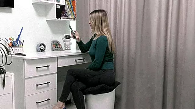 Prutte I Ansigt, Ansigter, Sidde På Ansigt, Prut, Fetisch, Pantaloncini Da Yoga