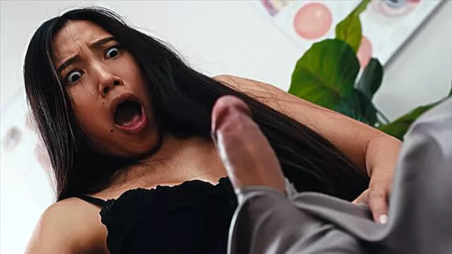Watch pin-up May Thai's smut