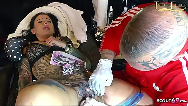 German Teen Snowwhite Gets Rare Pussy Tattoo While Giving Blowjob Live