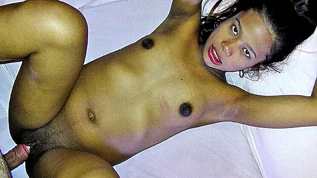 Filipina Teen Gets Rough Fuck by Foreigner - Asian Sex Diary