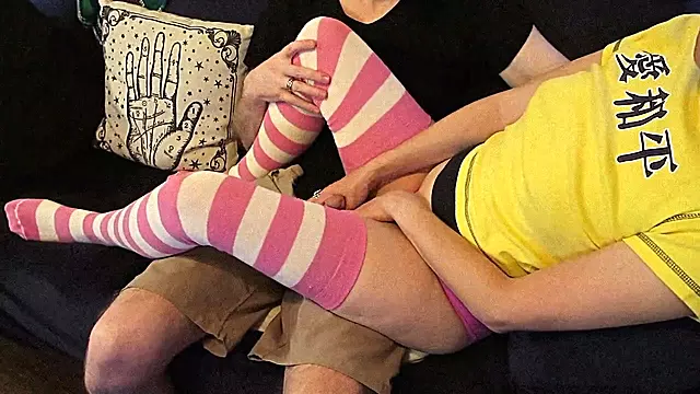 I made him cum between my thighs while we watched TV