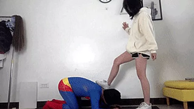 Goddess Lele's Stomping Humiliation, Stomping the Cock!