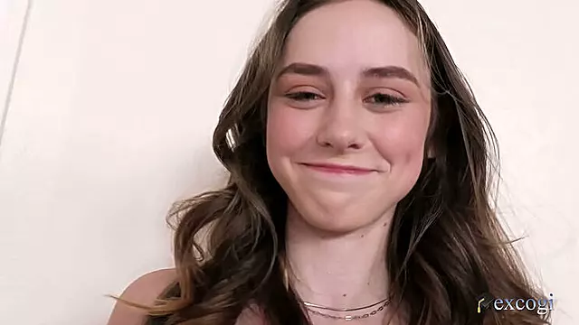 Genc 18, Amatör Casting, Esmer Küçük Memeli, Genç Casting, First Women, I Know That Girl, Meme