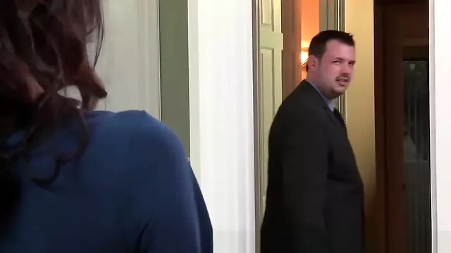 پشت سر شوهر, خیانت ب شوهر