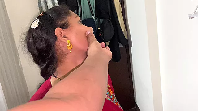 Amatör Esmer, Sisman Amator, Tüylü Amatör, Milf Amatör, Şişman Esmer, Şişman Fetiş, Olgun Kadın Fetiş