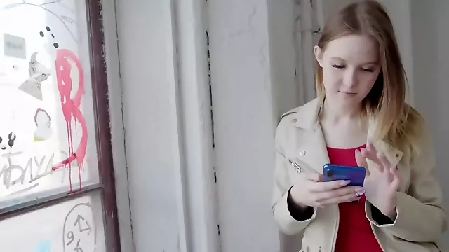 Juicy girl blows her stepbrother before and after being fucked