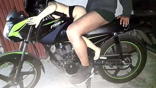 Anale Amatoriale, Hotwife Dilettanti, Toy Amateur, Cazzoni Anali, Anale, Inculata Seduta, Giocattoli Anali