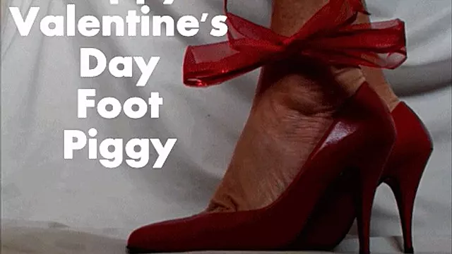 Foot Piggy Valentine's Day Goddess Natasha (MOV)