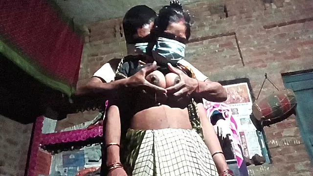 India Desi, Gemuk Berbulu, India, Orang India Amatur, Pantat India Berbulu, Sex India Tua, Jari Dalam Seluar