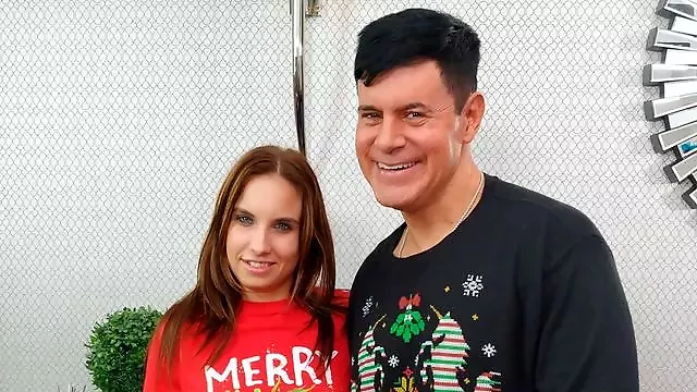 Malý Penis, Pořádný Penis, Hluboké Líbání, Honění A Výstřiky Náctileté, Líbání Honění, Mladé Nohy