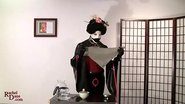 Chinese, japanese father, chinese shemale