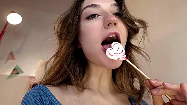 Live record of m _ lfie reaching her tips goal - 1/2/2024