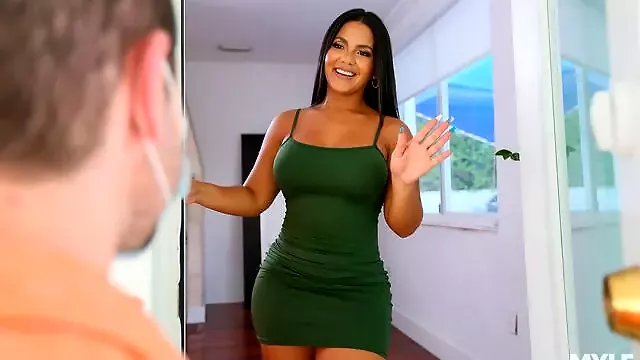 Nohy, Velke Kozy, Orál, Vystřik V Krku, Pornoakce, Nohy Vystrik, Hluboký Anal, Hrdlo, Tvrdy Anal, Velká Prsa Felace