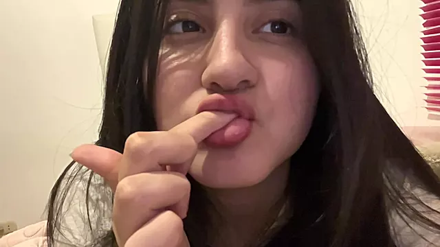 Amateurfilm Solo, Amateur Naakt, Jong Amateur, Solo Vrouwen, Kleine Tieten, Latina Tieten, Naakt Solo