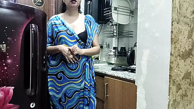 Desi Indian Stepmom Catches Step Son In Kitchen For Hardcore Fucking - Hindi Audio