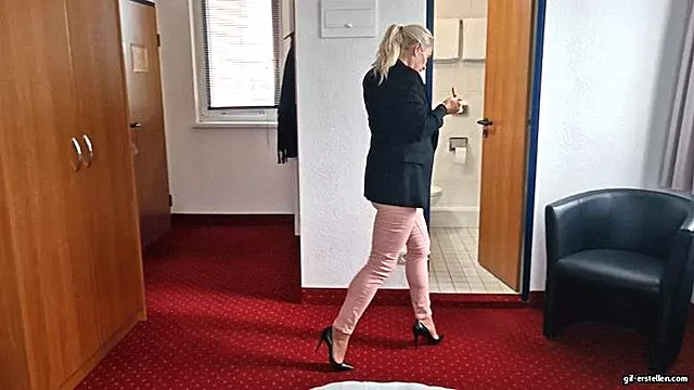 Fetish Kaki, Kaos Kaki Fetish, Hak Tinggi, Sepatunya Hak Tinggi Seks, High Heels Stocking