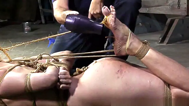 بی دی اس ام آماتور, بلوند اماتور, پچه اماتور, اماتور تنگ, تنبیه بدنی, Bdsm بلوند, بلوند تنگ, سکس کس تنگ