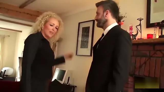 Mature Sperm I Munden, Straffet Mature, Anal Straffet, Moden Anal Sprøjt, Moden Anal, Anal Til Mund