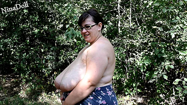 Tetona Amateur, Morena Amateur, Tetas Gigantes Amateur, Gordas Tetonas, Tetonas, Tetonas Con Gafas