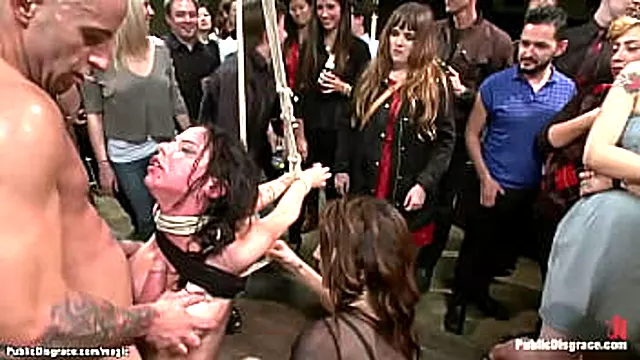 Atada Anal, Sexo Anal Duro Y Profundo, Humillacion Anal, Bondage Y Dildos, Bondaje Humillación