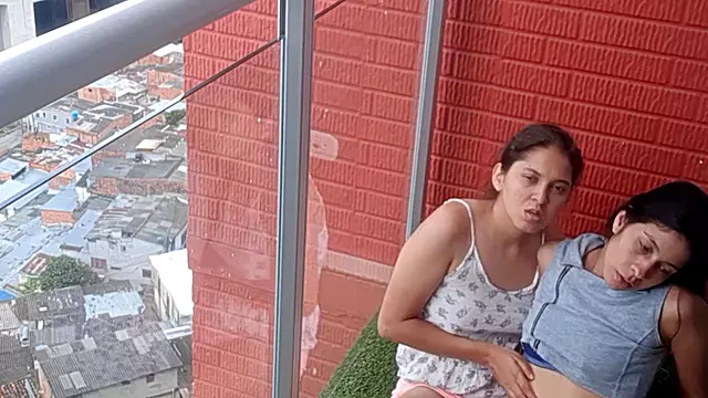 Leccate Figa Dita, Baci E Ditalino, Anziana Francese, Bacio Appassionato, Lesbiche Figa, Lecca La Fica A Mamma