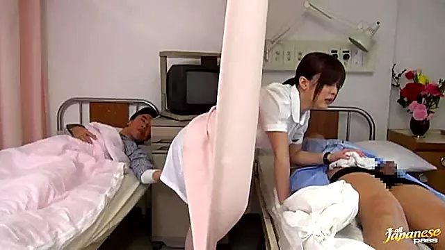 Infermiera Giapponese, Asiatiche Cowgirl, Asiatiche Hard, Mega Sborrata Sulle Tette, Sega Con Sborrata Sulle Tette