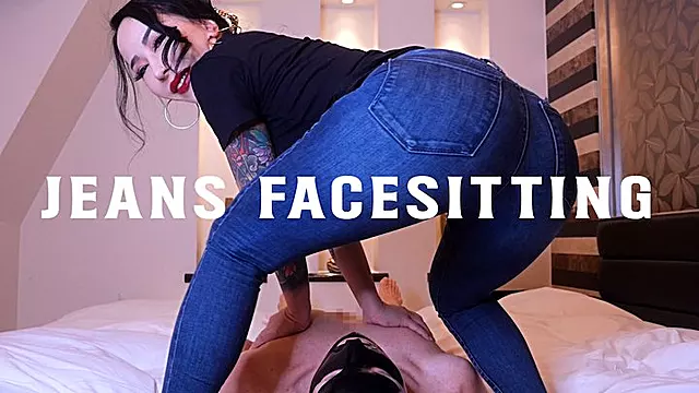 Rostro Sentado, Facessitng Jeans, Facesitting