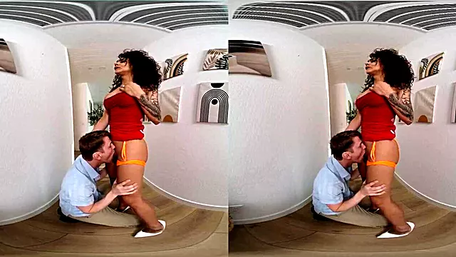 New Guest gets Destructed in Bed
