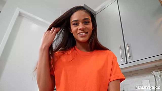 Scarlit Scandal's Romantic Kitchen Encounter with Black Heat