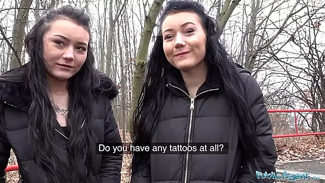 Velke Kozy Amaterek, Felace Velký Penisy, Velký Prsa Péro, Kouření Péra České, Přistižen Veřejně