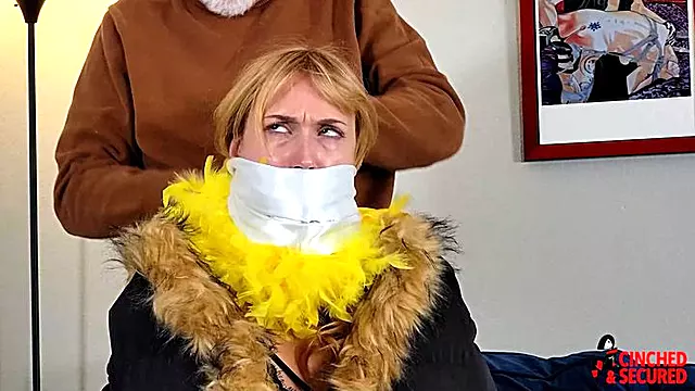 Cara Day - Influencer's Winter Wardrobe Woes (WMV Format)