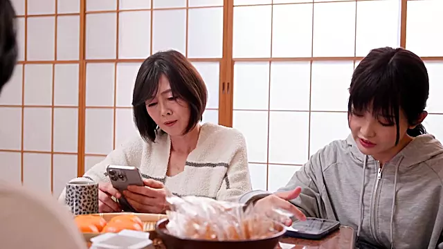 Japanski Milf, Zrele Azijatkinje, Stari Azijac