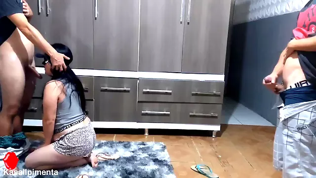 Amateur Brünette, Amateur Throat, Amateur Fetisch, Webcam Amateure, Brünette Deepthroat, Webcam Vierer