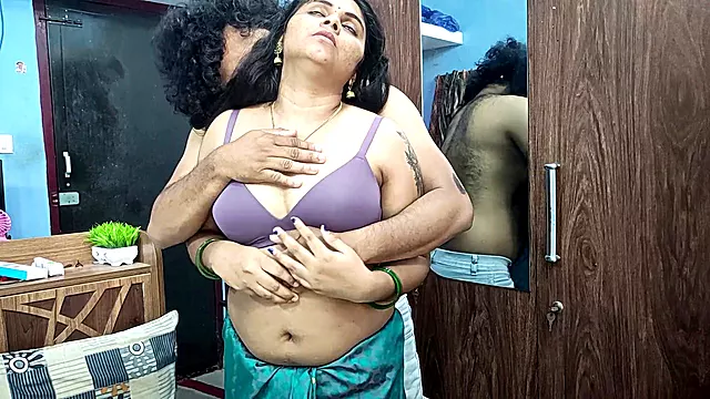 Scorching hot step-sister from Mallu indulges in steamy affair with husband's brother and gets naughty with his wife