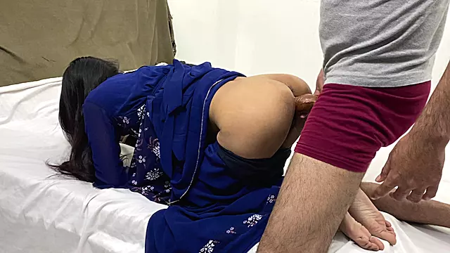 Seeing Stepfather's Thick Black Cock, the Virgin Girl's Got Shook and Said to Stepfather, Please Leave My,hindi HD XXX Full Movi