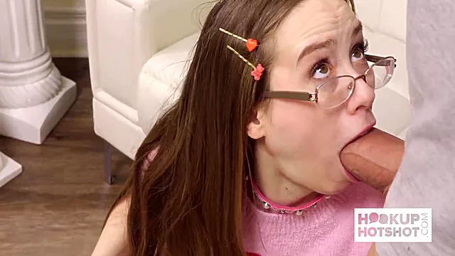 Großer Schwanz, Gro Er Schwanz Im Der Kehle, Sperma Auf Fotzen Brunette, Dicke Titten Und Möse Lecken