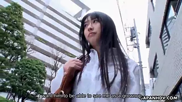 Tomomi Motozawa's Explicit Uncensored Blowjob Skills - Japanese Girl Action