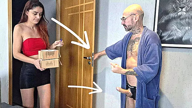 Zblizka, Honění Čuráka, Vystřik Na Zadek, Fetiš Honění, Ženský Výstřik, Tvrde Sukani Teens, Kluk Se Starou
