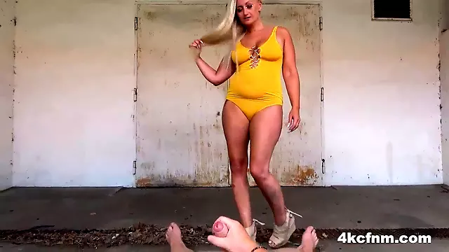 Kontol Besar Vs Blonde, Pijit Tetek Gede, Kontol Besar, Penis Gede Lagi Ngocok, Pijat Konto Besar