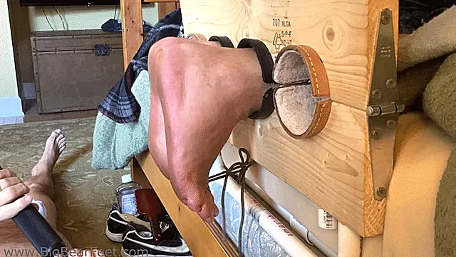 The Shock Treatment from the Side - oil and violet wand electro to the feet